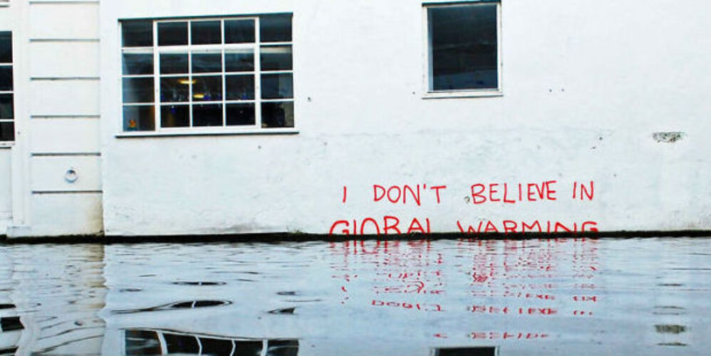 I don't believ in global warming-877x310px